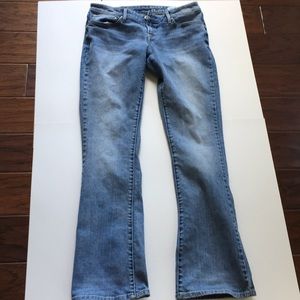 Levi’s Demi Curve Size 27 Skinny Boot Jeans